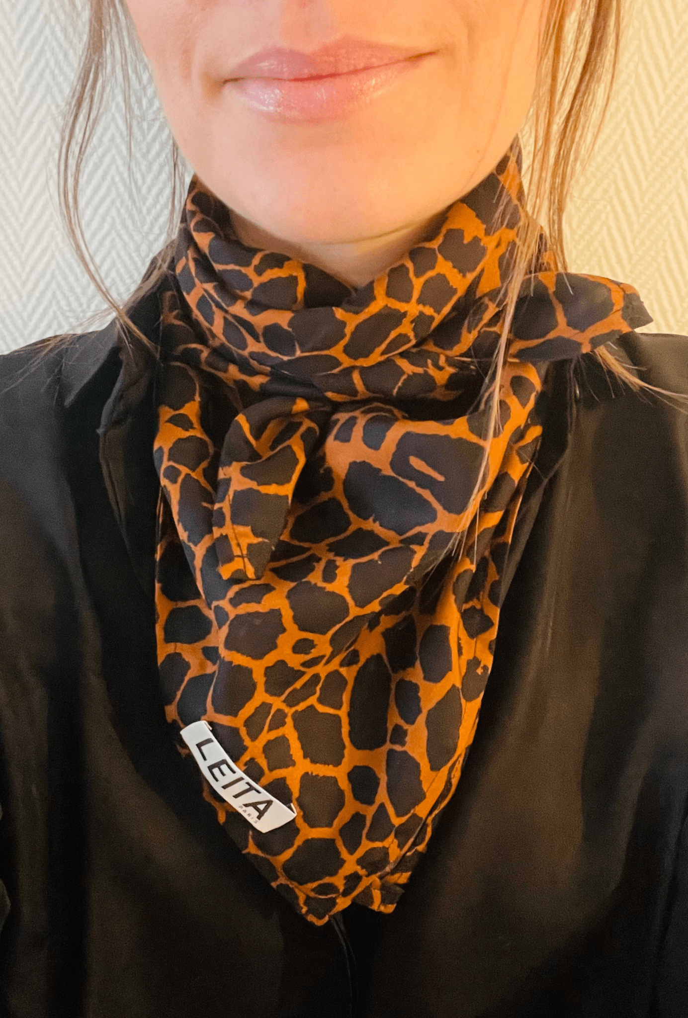 LEITA Paris foulard imprimé girafe 